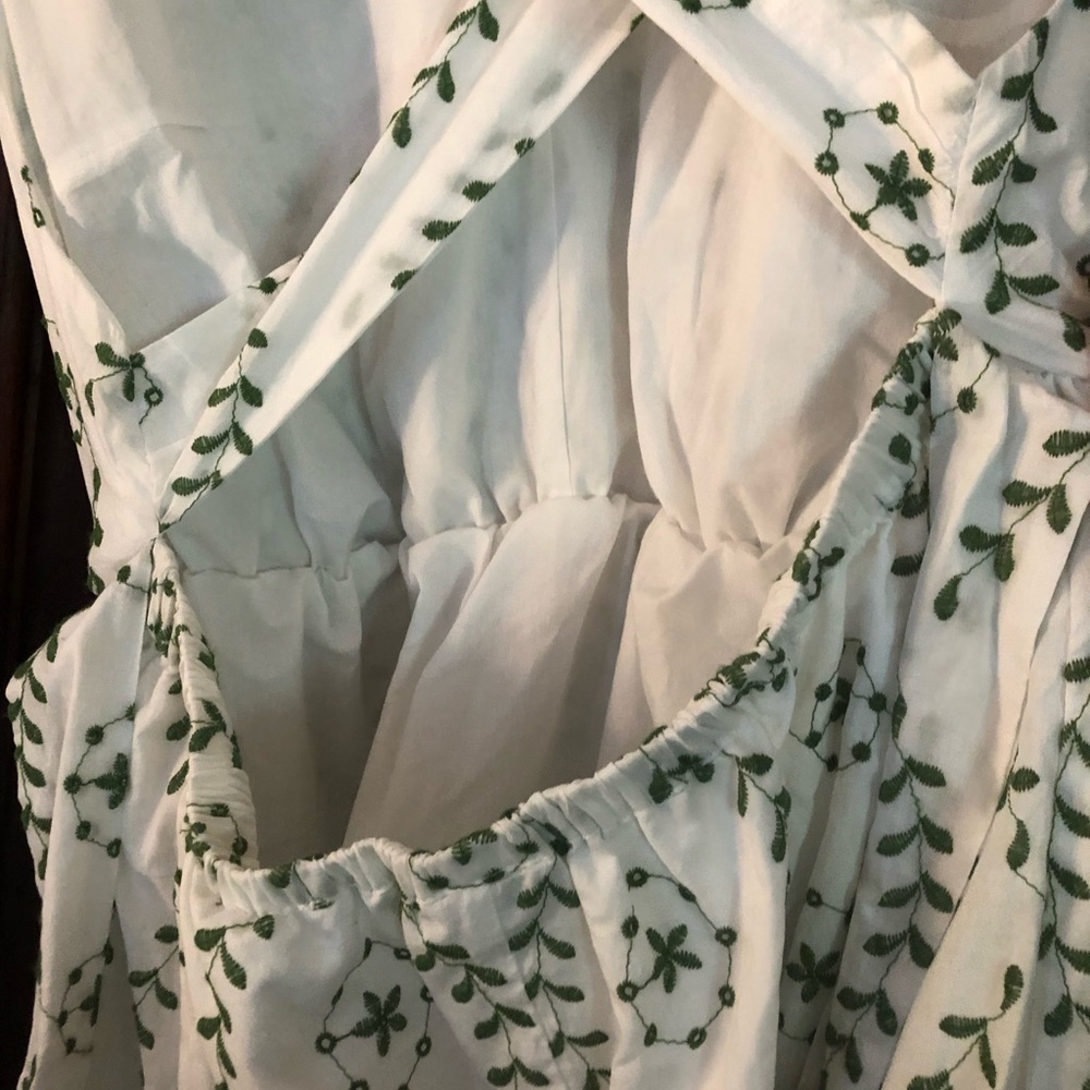 New Day/target NWOT White V-Neck Dress with Green Vine Embroidery - Picture 2 of 6